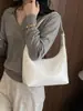 Bolsa de ombro transfronteiriça de alta qualidade para mulheres, nova moda outono 2026, bolsa crossbody de couro macio, bolsa de mão versátil e bolsa de ombro