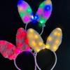 Puesto Juguete Luminoso Mercado Nocturno con Luz Diadema Accesorios para el Cabello Pluma Orejas de Conejo Diadema Tocado de Felpa Pasador para el Cabello de Empuje en el Suelo