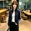 Jaqueta Baseball Curta Feminina 2026 Outono/Inverno Novo Estilo Petite Mais Vendido Casual Versátil Jaqueta Cardigã Top Tendência