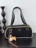 Bolso tipo almohada transfronterizo simple y moderno para mujer, bolso de hombro retro de color contrastante para otoño e invierno, bolso de hombro para commuting, bolso de alta gama