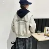 Jaqueta de couro com capuz removível para meninas, novo estilo outono 2026, tamanhos médio e grande, estampa de letras, blusa cardigã de manga comprida