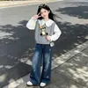 Camisa Colete de Urso de Desenho Animado Doce Versátil Casual Jeans para Meninas Conjunto de Duas Peças Primavera e Outono
