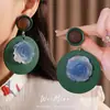 Pendientes redondos de flor de resina con aguja de plata, pendientes de estilo étnico retro exagerado de nicho, pendientes de lujo ligero de alta gama al por mayor