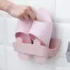 Sapateira de Banheiro Vaso Sanitário Simples Montada na Parede Traseira da Porta Sapateira Pequena Tipo Econômico Doméstico Sapateira de Armazenamento de Plástico