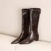 Zíper nas costas estilo europeu e americano cano alto outono bico fino salto alto 2026 botas longas justas botas longas femininas emagrecedoras salto grosso