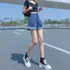 Shorts Jeans Jeans de Verão Novo Estilo Coreano Celebridade da Internet Soltos com Barra Dobrada Feminino Versátil de Cintura Alta Afunilado Hot Pants