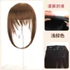 Flequillo postizo clip-in para mujer, con cabello realista, de aspecto natural, voluminoso y cuidadosamente cortado, con doble clip para una sujeción segura, diseñado para añadir volumen y grosor a la línea del cabello