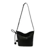 Bolso bandolera grande de capacidad, simple y casual, para mujer, nuevo bolso de hombro ligero estilo vintage 2026, versátil bolso tipo cubo