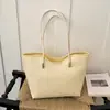 Bolsa Tote de Hombro Único con Patrón Tejido Cruzado en Relieve de Comercio Exterior para Mujer 2026, Bolso de Hombro Grande con Estilo Retro para el Trabajo