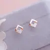 Brincos Vazados de Prata de Lei S925 Shenzhen com Diamante para Mulheres, Simples, Modernos, Elegantes, Versáteis, Brincos Quadrados de Alta Qualidade