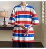 Camiseta de rayas gruesas para hombre, de manga corta, de verano, de marca moderna, estilo universitario japonés, holgada, de media manga, 2023