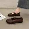 Sapatos Mary Jane retrô com cadarço para mulheres, novo estilo outono 2026, bico quadrado, sapatilhas planas versáteis, sapatos de salto baixo únicos