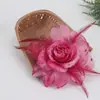 2025 Seis Hojas Cabeza de Flor Grande Sombrero de Flor Ropa de Flor Amazon Moda Europea y Americana Tela Brillante Pluma Flor Artificial 910