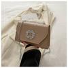 Este ano, a moda popular pequena bolsa quadrada feminina outono e inverno nova bolsa de corrente moda simples bolsa de ombro sentido high-end pequena bolsa quadrada