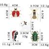 Ventas Directas de Fábrica Broche Pin Esmalte Retro Abeja Mariquita Pingüino Perro Animal Pin Accesorios de Vestido en Stock