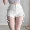 Shorts Casuais Pretos de Cintura Alta com Amarração Lateral e Um Botão para Mulheres, Verão 2026, Estilo Coreano, Versátil, Emagrecedor, Adequado para Roupas de Exterior