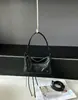 2026 Novo Modelo Bolsa Biker Unissex de Couro Fosco com Tachas Bolsa de Axila Couro Bovino Cera de Óleo Bolsa Transversal de Ombro Estilo Coreano Nicho