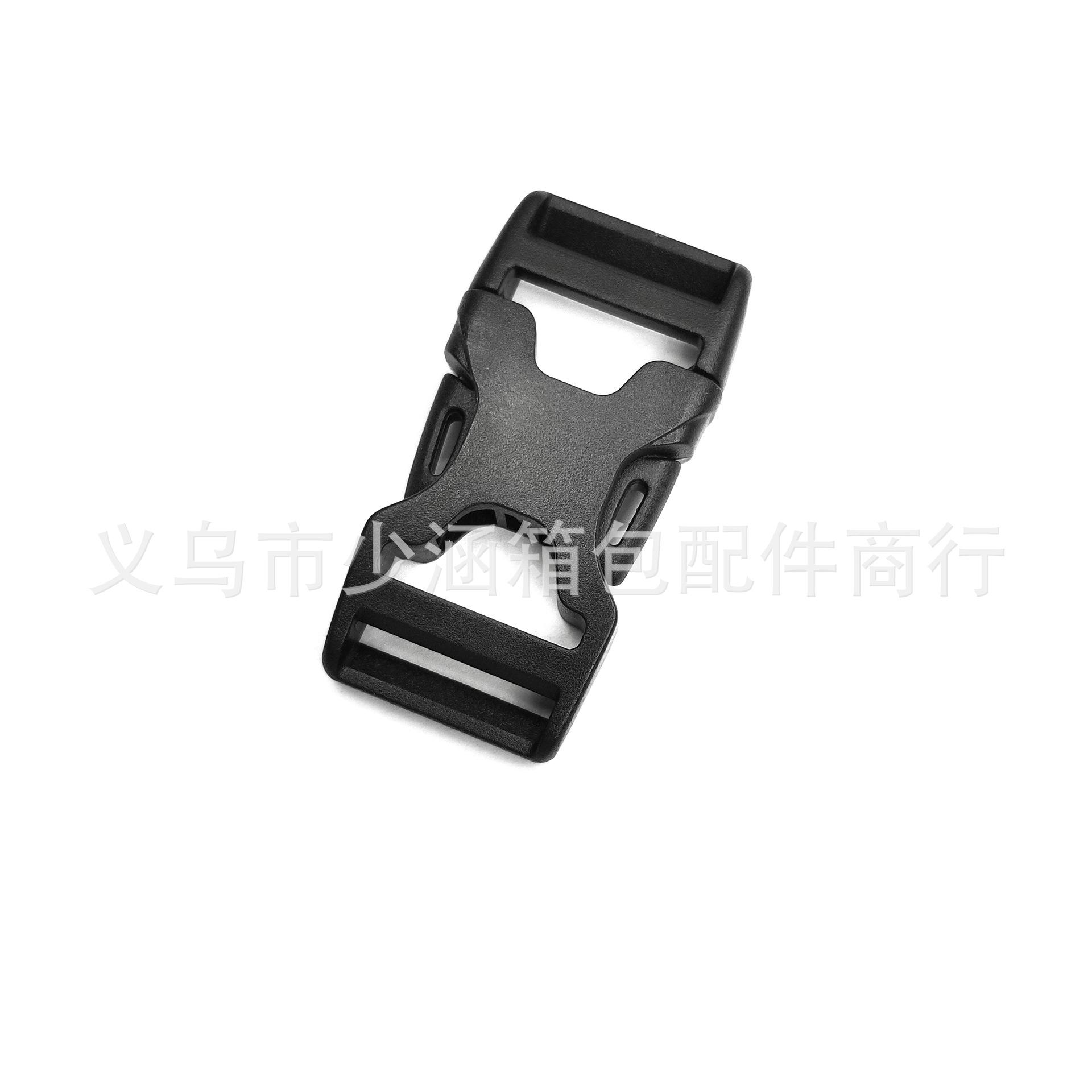 塑料插扣