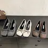 Primeiro Encontro Sra. Sapatos Baixos Ji de Pelúcia 2026 Laço Bico Quadrado Tecido de Lã Quente Solado Macio Confortável Versátil Inverno