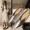 Com sapatos franceses de fim de noite sapatos um passo calce fácil pés estilo gentil baixo 2026 bico quadrado não cansam boca rasa sapatos únicos mulheres para o trabalho