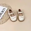 Zapatos negros de cuero para niña, nuevo modelo otoño 2026, zapatos sencillos para niños, zapatos de princesa estilo universitario japonés, zapatos para actuación beanie