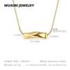 Collar con colgante Möbius estilo Ins para mujer, color libre, lujo ligero, nicho, cadena para clavícula, acero de titanio electrochapado en oro de 18 quilates, accesorios