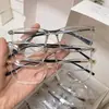 En Stock Montura Gafas Moda Ojo de Gato Montura Completa Mujer Lote Mixto Hombres y Mujeres Metal Montura Comercio Exterior Gafas Ópticas