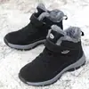 Zapatos para Hombre Estilo Nuevo Zapatos de Algodón Invierno Venta Cruzada Dropshipping Botines Velcro Botas de Algodón Calientes Suela Gruesa Cómodos para Caminar Botas de Hombre