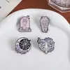 Broche Serie Calavera Fantasía Morada Insignia de Metal Accesorios Versátiles para Ropa Pines Estéticos para Solapa Medalla