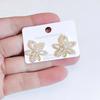 Aretes de Alta Gama para Mujer, Aretes Nicho, Joyería de Temperamento de Flor de Perla Retro, Aretes para Puesto Mayorista