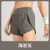 Pantalones Cortos de Yoga Falsos de Dos Piezas, Estilo Delgado, Anti-Exposición, Bolsillos Laterales, Pantalones Cortos Deportivos para Correr y Fitness, Transpirables y de Secado Rápido