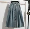 Foto Real de Saia Jeans Azul Retro com Fenda para Mulheres no Outono Tamanho Plus Size Gordura mm Cobrindo a Barriga e Aparência Emagrecedora Saia Midi de Corte A