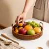 Bandeja Tecida de Rattan Sintético Cesta de Piquenique para Frutas e Lanches Cesta Tecida com Duas Alças Cesta Redonda Tecida Cesta para Pão e Confeitaria