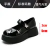 Sapatos Femininos Mary Jane de Solado Grosso Tamanho Pequeno Novo Estilo 2024 Sapatos Rasos de Salto Aumentado Couro Patentado Preto Sapatos Pequenos de Couro Item Quente
