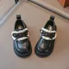 Zapatos de piel para niña con ribete de encaje, nueva colección de otoño, con lazo, estilo preppy, zapatos de princesa de suela blanda, zapatos negros de rendimiento para niños