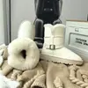 Encuentro de Primera Temporada Botas de Nieve de Suela Gruesa Forradas de Piel para Mujer 2026 Nuevos Zapatos de Algodón Gruesos de Media Caña para Invierno Noreste