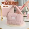 Lindo y suave, conveniente para guardar, viene con una bolsa de maquillaje portátil para viajar fácilmente