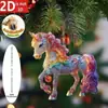 Pendente decorativo de cavalo galopante dourado e deslumbrante transfronteiriço em acrílico, presente de feriado, pingente de chaveiro para mochila