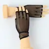 Guantes de Malla para Mujer con Corte Calado Verano Negro Elásticos de Encaje Cheongsam Baile Cortos de Medio Dedo Novia Vestido de Boda Actuación