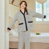 Pantalones Largos de Manga Larga Nuevos de Primavera y Otoño Pijamas para Niñas con Almohadillas en el Pecho Moda Casual Ropa para el Hogar Traje Retro de Dos Piezas