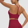 Novo Sutiã Esportivo Europeu e Americano com Bojos Top Regata de Tiras Sutiã Casual Roupa de Yoga Top Fitness de Secagem Rápida