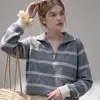 Suéter retro de rayas con cuello semiabierto para mujer, nuevo estilo otoño e invierno 2026, versátil y rejuvenecedor, top de punto holgado de manga larga