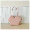 Moda Feminina Novo Estilo Coreano Alto Valor Grande Capacidade Feminina 2025 Outono Retro Design de Nicho Bolsa Tote de Ombro