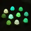 Huevo con cáscara rota huevo pequeño luminoso manualidades de resina DIY juguetes luminosos creativos adornos puesto de juguetes lote de juguetes