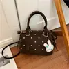 Bolsa Feminina 2026 Fofa Boston Almofada Floral Transversal Moda Novo Estilo Versátil Versão Coreana Bolsa de Ombro para o Dia a Dia