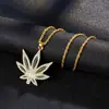 Collar Transfronterizo Nuevo Estilo Europeo y Americano, Cadena para Suéter Personalizada Estilo Ins con Hoja de Arce y Pedrería, Venta Directa desde el Fabricante, Accesorio de Collar de Lujo