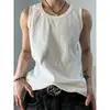 Camiseta sin mangas ajustada para el verano 2026 que realza los músculos, estilo americano, top de tirantes acanalado para fitness, sudadera deportiva para hombre