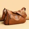 Bolso Transfronterizo de Cuero Genuino para Mujer 2023 Nuevo Bolso de Moda para Mujer Versátil Bolso para Madres de Mediana Edad Gran Capacidad Bolso de Hombro Cruzado