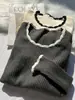 Camisa Elegante y Sensual de Encaje Ajustada de Manga Larga para Mujer, Otoño/Invierno, Escote Amplio que Muestra las Clavículas, Capa Interior de Punto