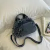 Mini bolso cruzado de mezclilla casual estilo coreano retro para niñas, fresco y artístico, adecuado para ir de compras y viajar, bolso de hombro de almacenamiento
